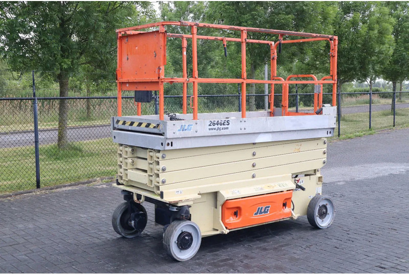 JLG 2646 ES | 10 METER | 450 KG - Makasli platform: fotoğraf 2 JLG 2646 ES | 10 METER | 450 KG - Makasli platform: fotoğraf 2