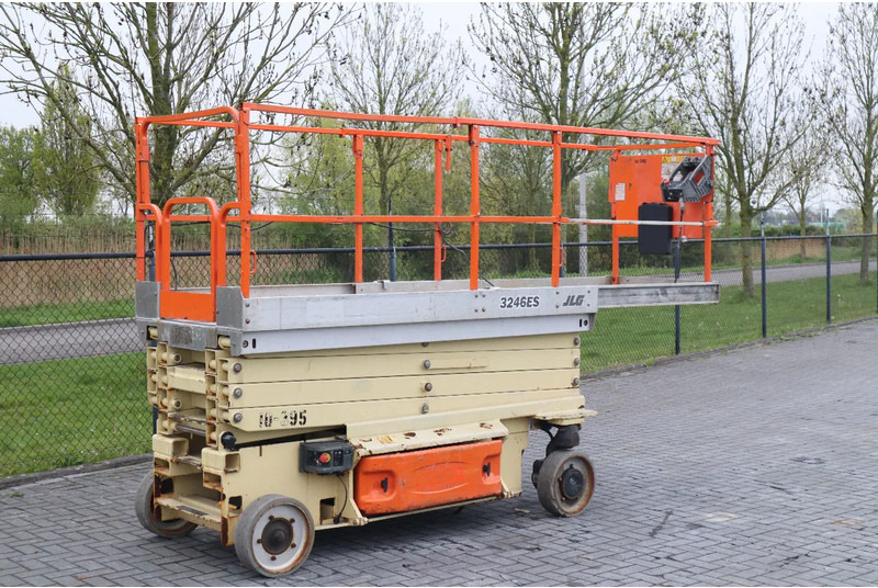 JLG 3246 ES | 12 METER | 320 KG - Makasli platform: fotoğraf 5 JLG 3246 ES | 12 METER | 320 KG - Makasli platform: fotoğraf 5