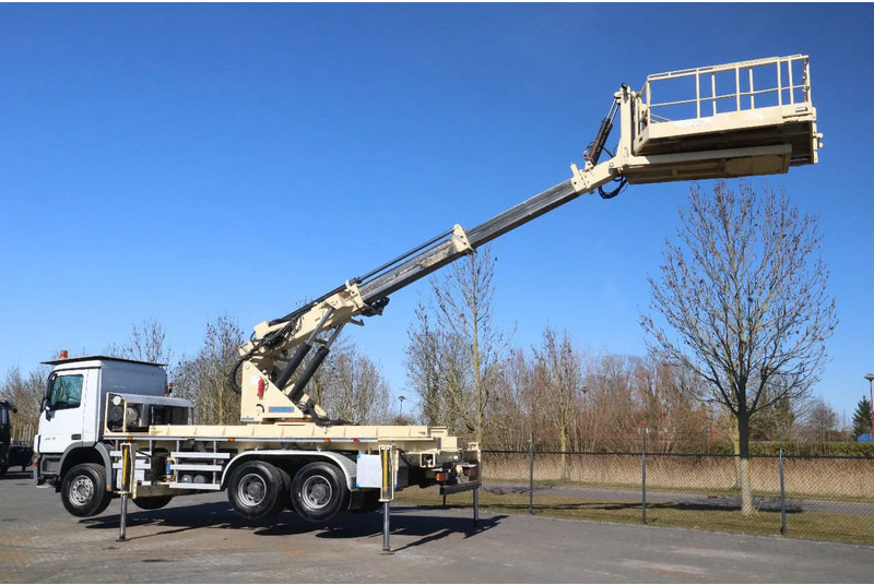 Mercedes-Benz Actros 2636 6X4 | TUNNEL PLATFORM | REMOTE DRIVING - Kamyon: fotoğraf 2 Mercedes-Benz Actros 2636 6X4 | TUNNEL PLATFORM | REMOTE DRIVING - Kamyon: fotoğraf 2