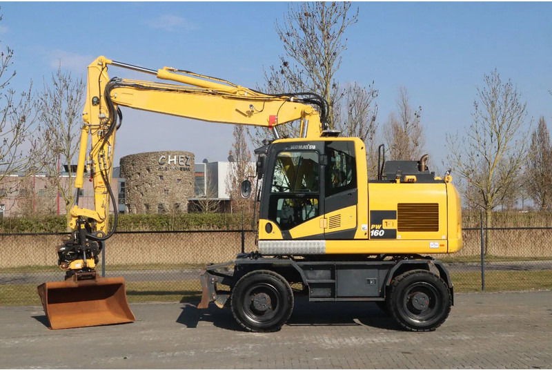 Komatsu PW160-11 | ENGCON TILTROTATOR | BUCKET | TRAILER HYDR. - Tekerlekli ekskavatör: fotoğraf 1 Komatsu PW160-11 | ENGCON TILTROTATOR | BUCKET | TRAILER HYDR. - Tekerlekli ekskavatör: fotoğraf 1