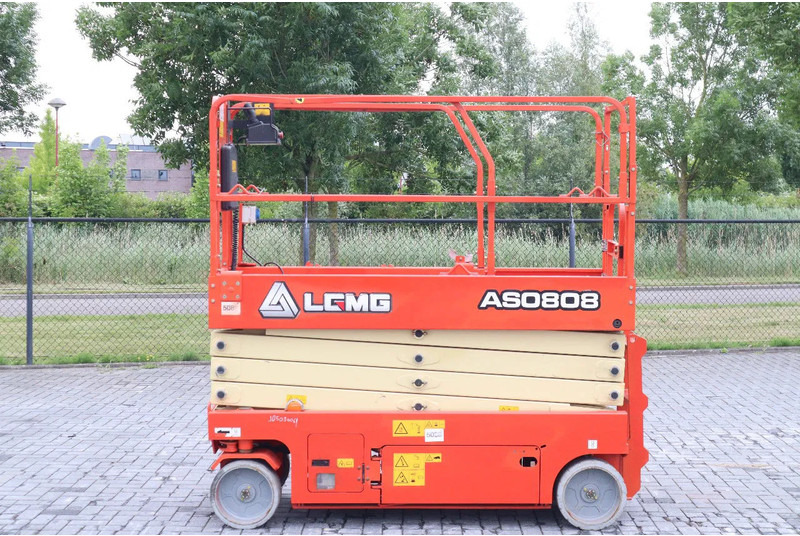 LGMG AS0808 | 10 METER | 230 KG | GS-2646 | 2646ES - Makasli platform: fotoğraf 1 LGMG AS0808 | 10 METER | 230 KG | GS-2646 | 2646ES - Makasli platform: fotoğraf 1