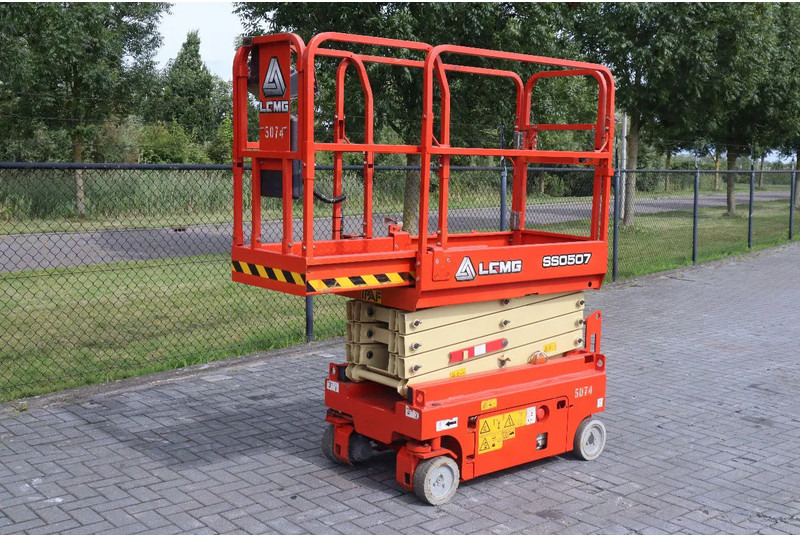 LGMG SS0507 | 6.3 METER | 230 KG | GS-1330 | ES1330 - Makasli platform: fotoğraf 5 LGMG SS0507 | 6.3 METER | 230 KG | GS-1330 | ES1330 - Makasli platform: fotoğraf 5