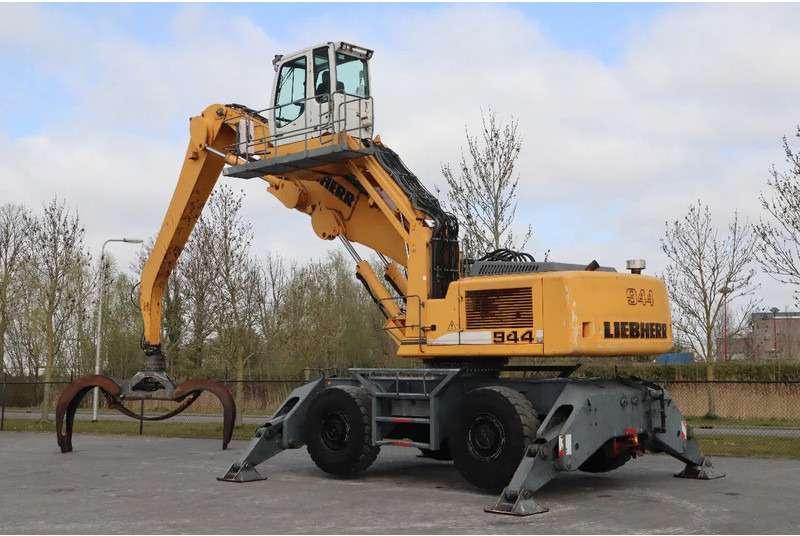 Liebherr A944 C HD | LOG GRAPPLE | HOLZGREIFER | TIMBER - Harvester: fotoğraf 3 Liebherr A944 C HD | LOG GRAPPLE | HOLZGREIFER | TIMBER - Harvester: fotoğraf 3