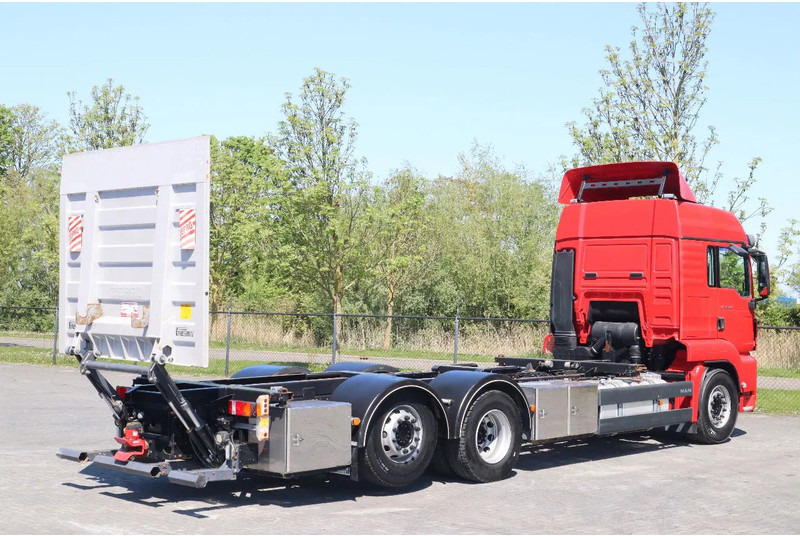 MAN TGS 26.360 | 6X2 | BDF | ONLY 80.000 KM! | EURO 5 - Konteynır taşıyıcı/ Yedek karoser kamyon: fotoğraf 4 MAN TGS 26.360 | 6X2 | BDF | ONLY 80.000 KM! | EURO 5 - Konteynır taşıyıcı/ Yedek karoser kamyon: fotoğraf 4