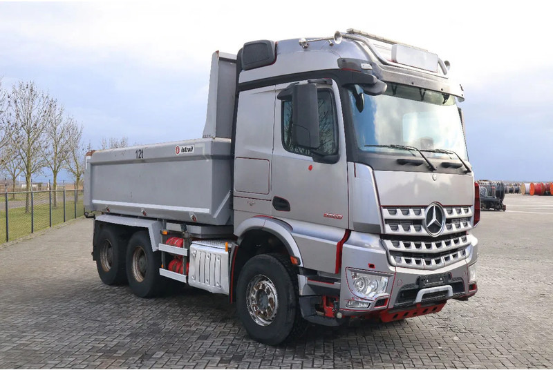 Mercedes-Benz Arocs 2658 2858 | 6X4 EURO 6 BIG AXLES | RETARDER | ENGINE PROBLEM - Damperli kamyon: fotoğraf 3 Mercedes-Benz Arocs 2658 2858 | 6X4 EURO 6 BIG AXLES | RETARDER | ENGINE PROBLEM - Damperli kamyon: fotoğraf 3