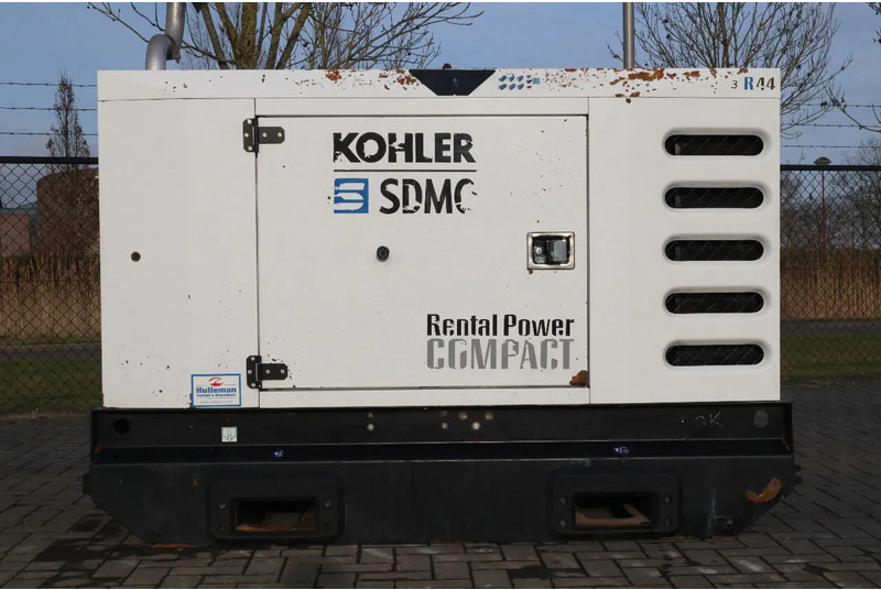 SDMO R44C3 | 44 KVA | GOOD WORKING - Elektrikli jeneratör: fotoğraf 1 SDMO R44C3 | 44 KVA | GOOD WORKING - Elektrikli jeneratör: fotoğraf 1