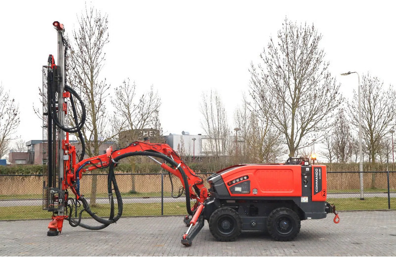 Sandvik 2 PIECES COMMANDO DC 300 RI S5 | ONLY 470 DRILLING HOURS - Burgu makinesi: fotoğraf 1 Sandvik 2 PIECES COMMANDO DC 300 RI S5 | ONLY 470 DRILLING HOURS - Burgu makinesi: fotoğraf 1