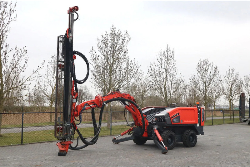 Sandvik 2 PIECES COMMANDO DC 300 RI S5 | ONLY 470 DRILLING HOURS - Burgu makinesi: fotoğraf 2 Sandvik 2 PIECES COMMANDO DC 300 RI S5 | ONLY 470 DRILLING HOURS - Burgu makinesi: fotoğraf 2