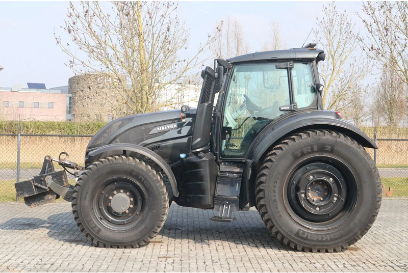Valtra T234 D UNLIMITED | FRONT PTO | 53 KM/H | FULL OPTION - Traktör: fotoğraf 2 Valtra T234 D UNLIMITED | FRONT PTO | 53 KM/H | FULL OPTION - Traktör: fotoğraf 2