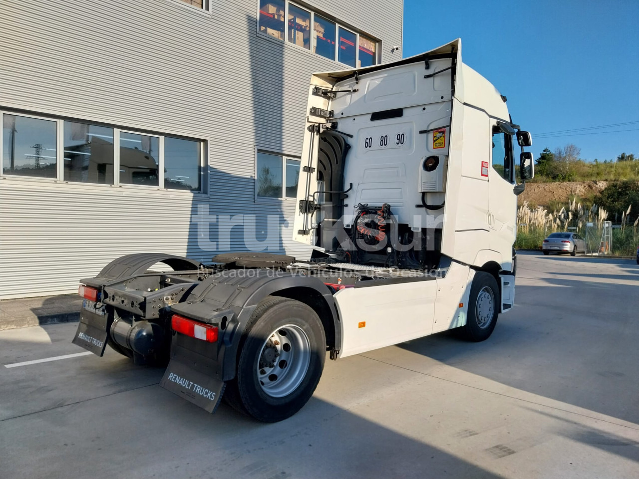 RENAULT T520 HIGH SLEEPER CAB - Çekici: fotoğraf 5 RENAULT T520 HIGH SLEEPER CAB - Çekici: fotoğraf 5