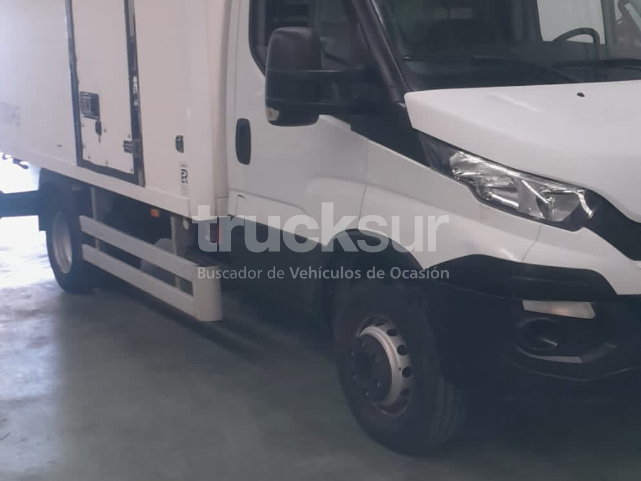 IVECO DAILY 72C18 - Frigorifik kamyonet: fotoğraf 2 IVECO DAILY 72C18 - Frigorifik kamyonet: fotoğraf 2