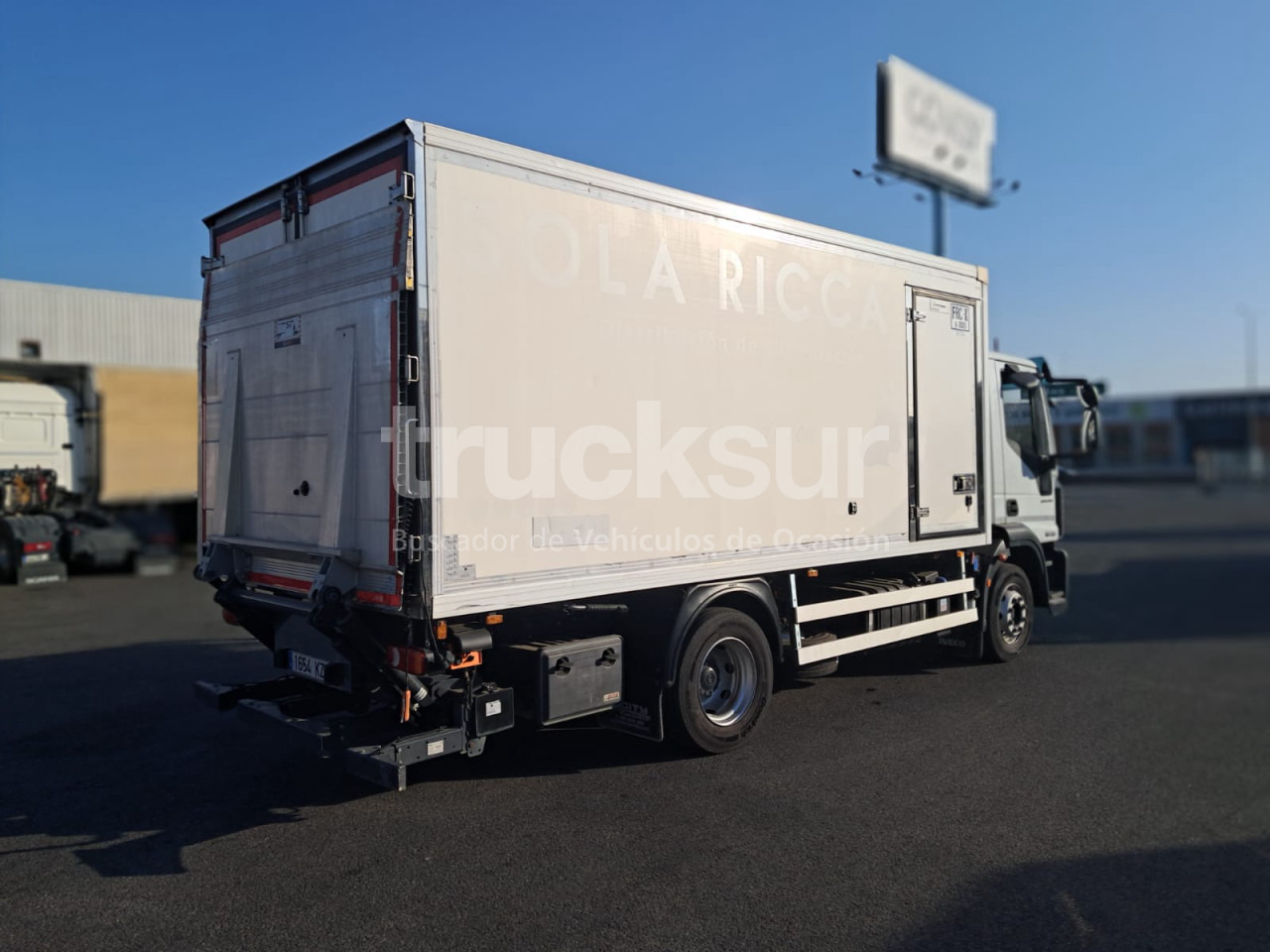 IVECO ML10E22 FRC-X - Kapalı kasa kamyon: fotoğraf 3 IVECO ML10E22 FRC-X - Kapalı kasa kamyon: fotoğraf 3