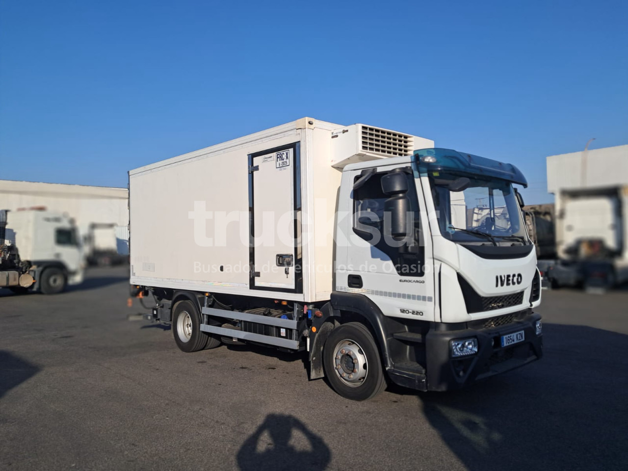 IVECO ML10E22 FRC-X - Kapalı kasa kamyon: fotoğraf 2 IVECO ML10E22 FRC-X - Kapalı kasa kamyon: fotoğraf 2