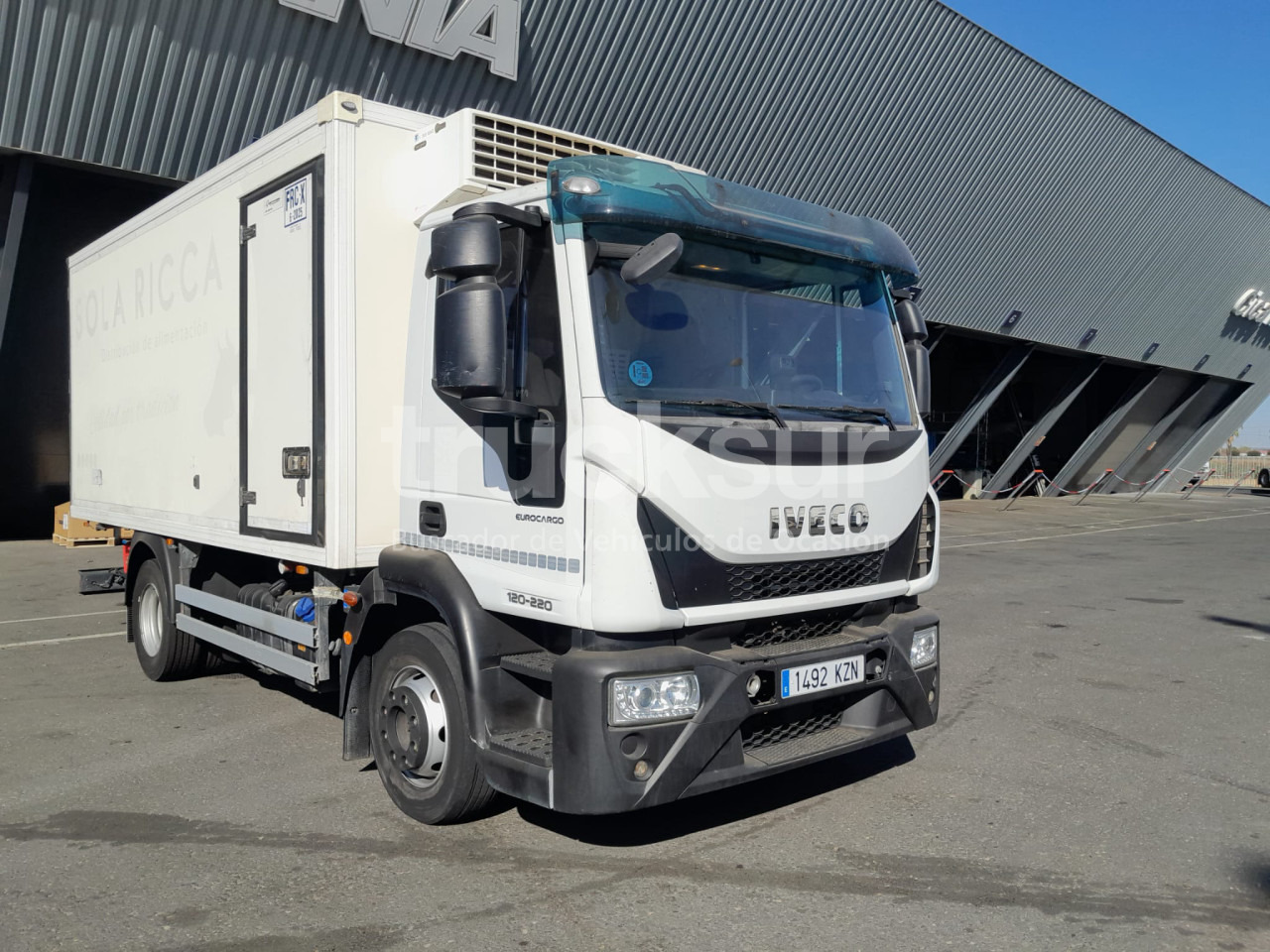 IVECO ML120E22 FRC-X - Kapalı kasa kamyon: fotoğraf 1 IVECO ML120E22 FRC-X - Kapalı kasa kamyon: fotoğraf 1