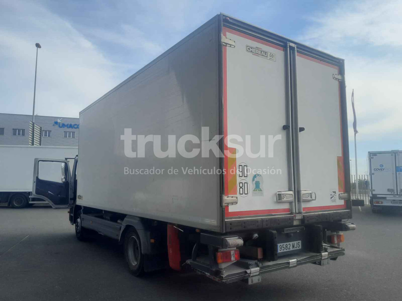 MERCEDES ATEGO FRC - Kapalı kasa kamyon: fotoğraf 3 MERCEDES ATEGO FRC - Kapalı kasa kamyon: fotoğraf 3