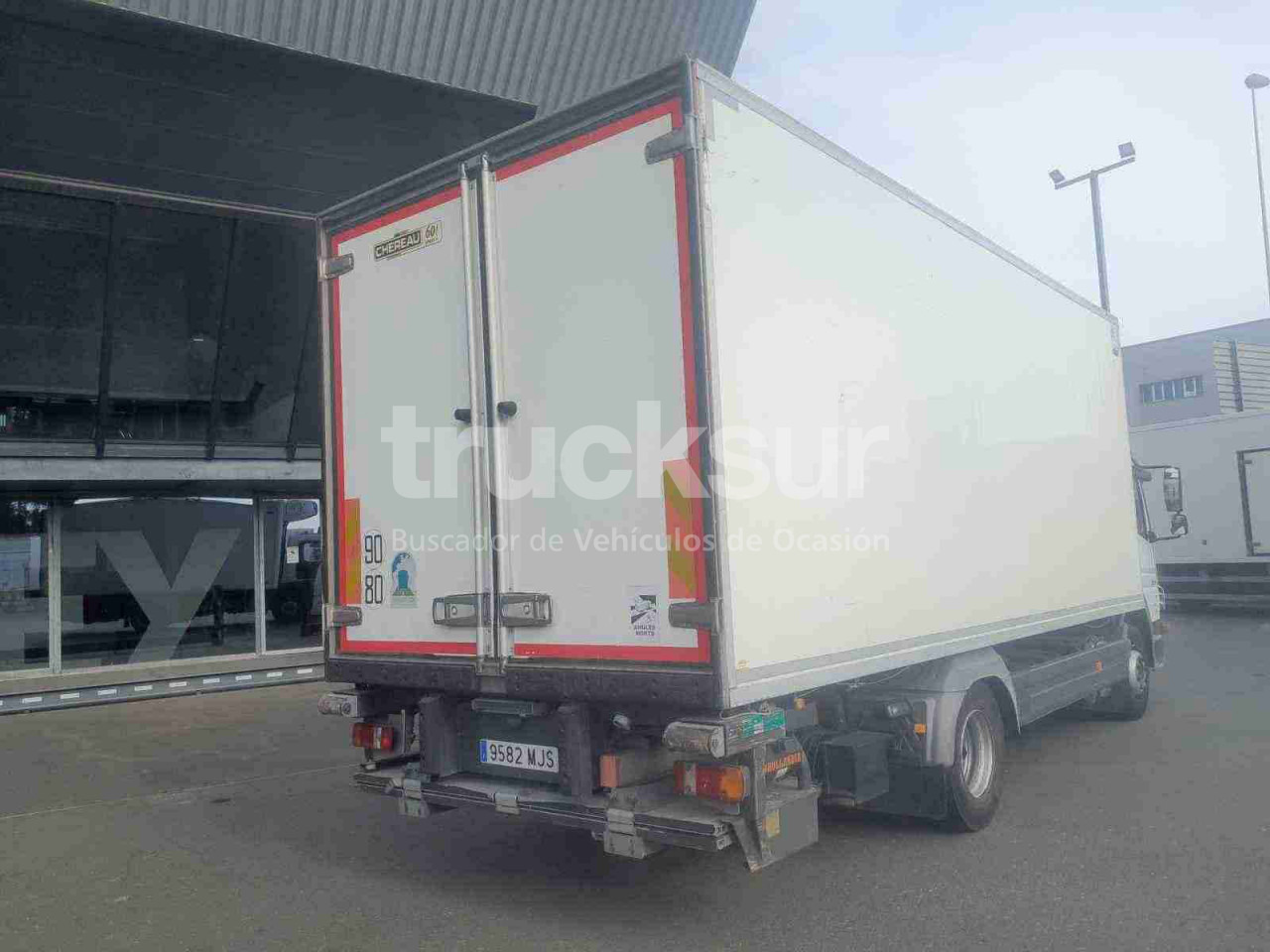 MERCEDES ATEGO FRC - Kapalı kasa kamyon: fotoğraf 5 MERCEDES ATEGO FRC - Kapalı kasa kamyon: fotoğraf 5
