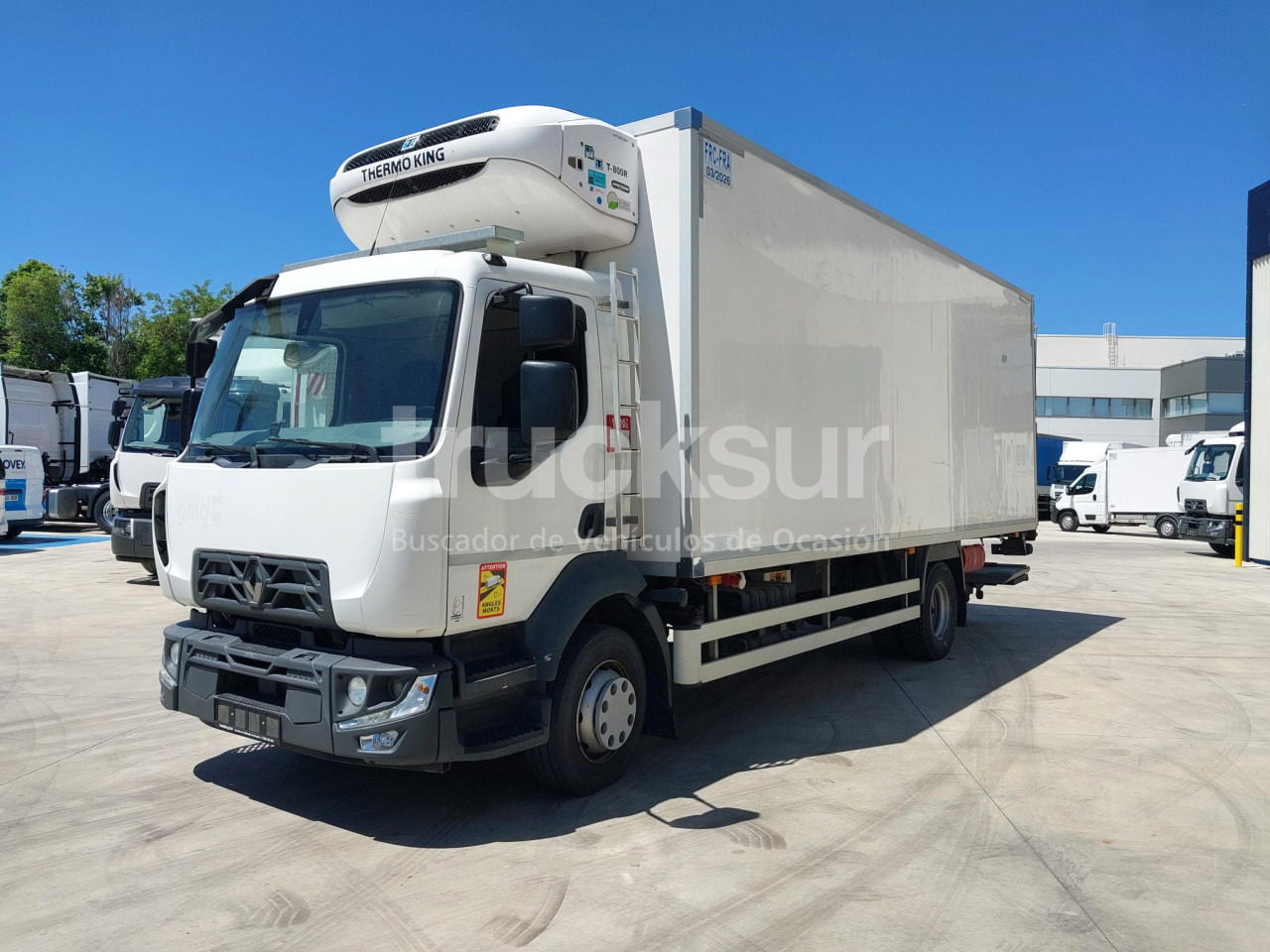 RENAULT D13.240 - Refrijeratör kamyon: fotoğraf 1 RENAULT D13.240 - Refrijeratör kamyon: fotoğraf 1