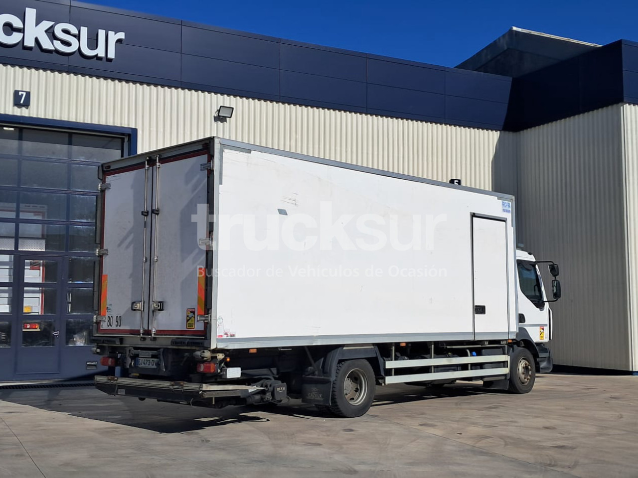 RENAULT D13.240 - Refrijeratör kamyon: fotoğraf 4 RENAULT D13.240 - Refrijeratör kamyon: fotoğraf 4