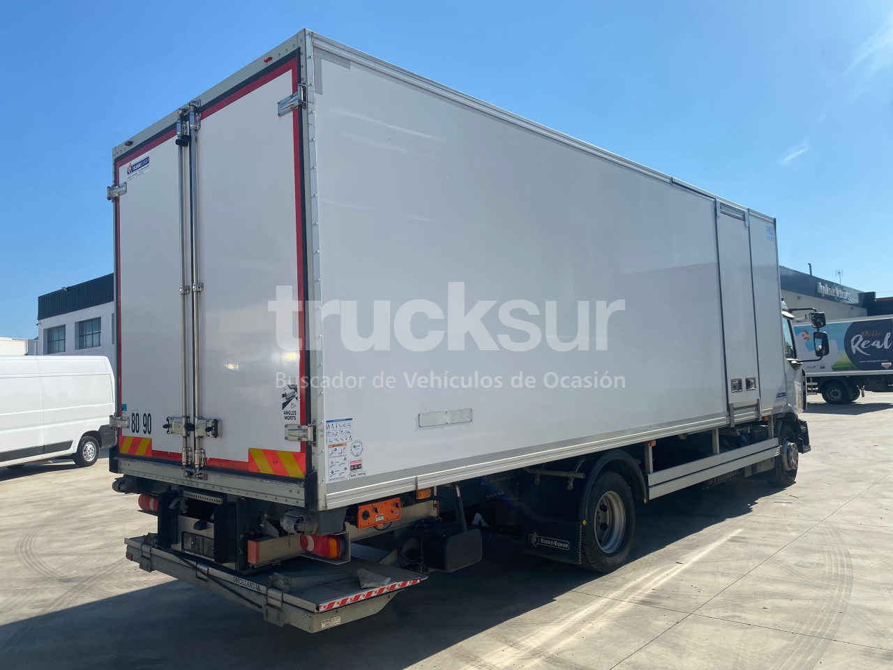RENAULT D240.13 - Refrijeratör kamyon: fotoğraf 3 RENAULT D240.13 - Refrijeratör kamyon: fotoğraf 3