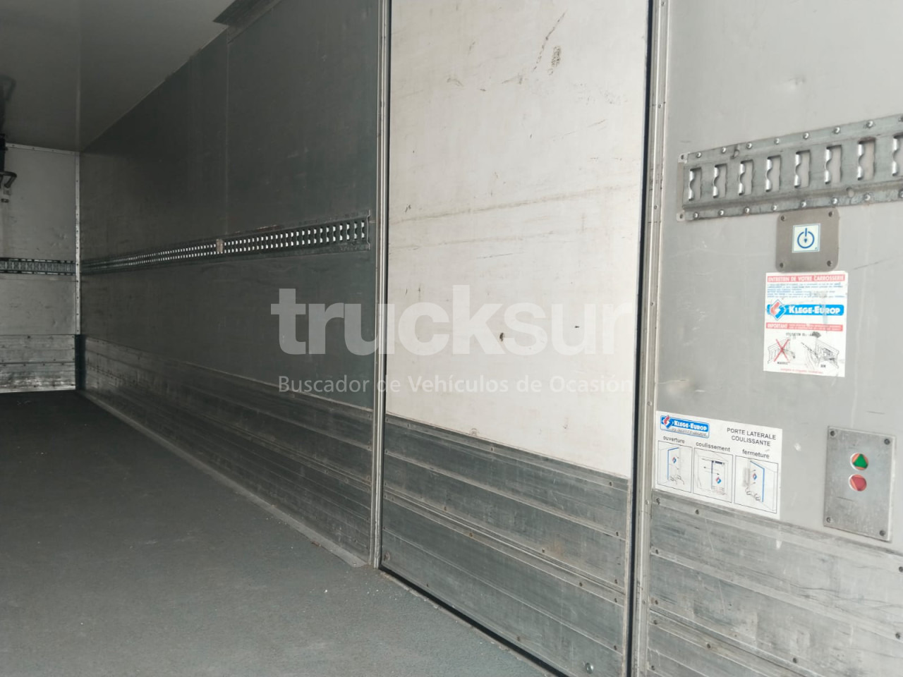 Refrijeratör kamyon RENAULT D280: fotoğraf 11