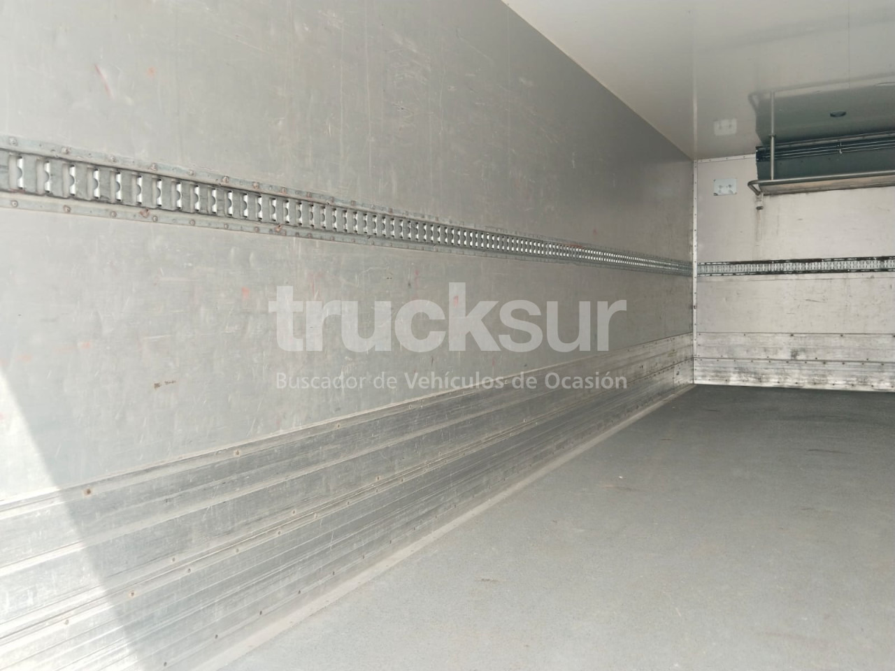Refrijeratör kamyon RENAULT D280: fotoğraf 12