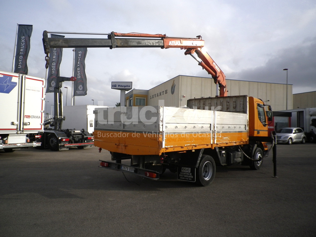 RENAULT MIDLUM 220.14C GRUA - Sal/ Açık kasa kamyon, Vinçli kamyon: fotoğraf 4 RENAULT MIDLUM 220.14C GRUA - Sal/ Açık kasa kamyon, Vinçli kamyon: fotoğraf 4