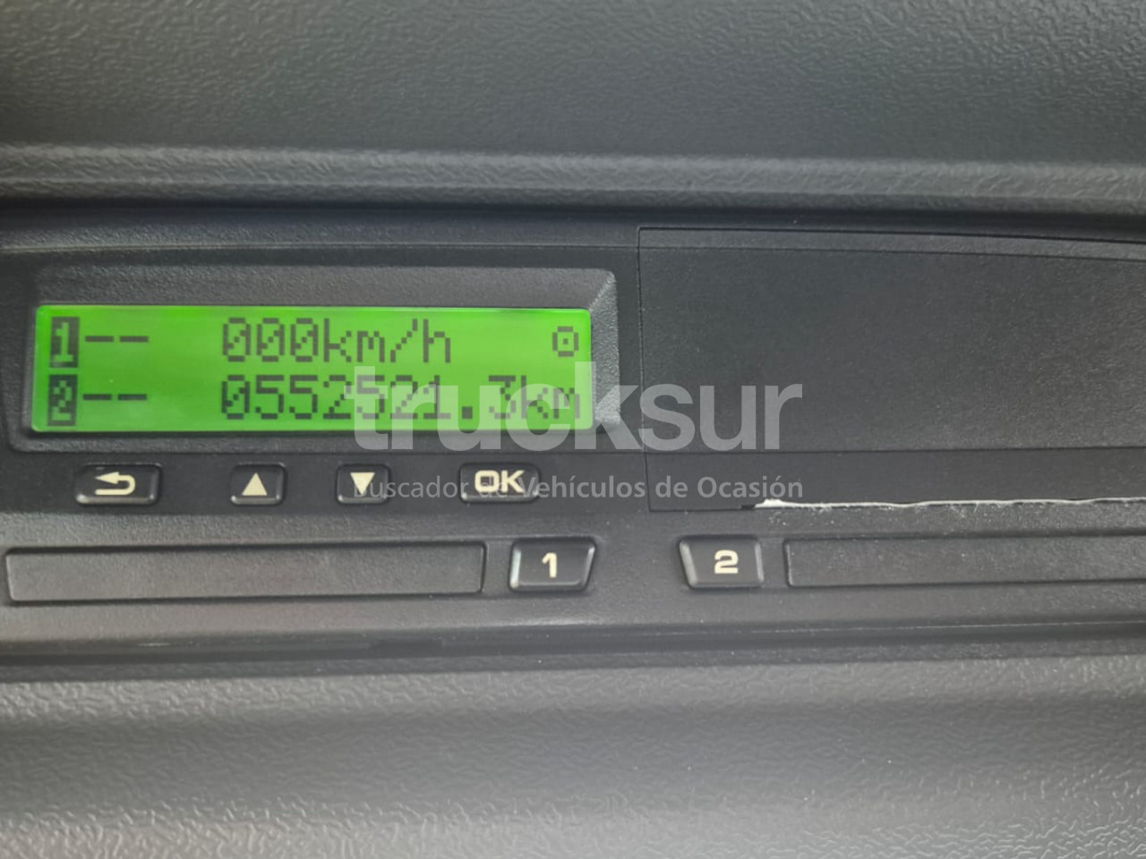 Kapalı kasa kamyon SCANIA P320.26 ejes 6x2*4: fotoğraf 8