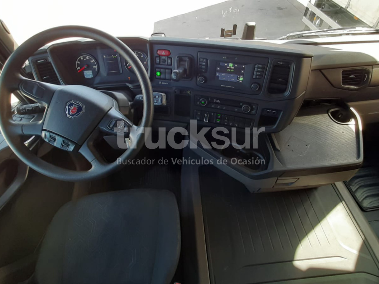 SCANIA R450.18 - Tenteli kamyon: fotoğraf 5 SCANIA R450.18 - Tenteli kamyon: fotoğraf 5