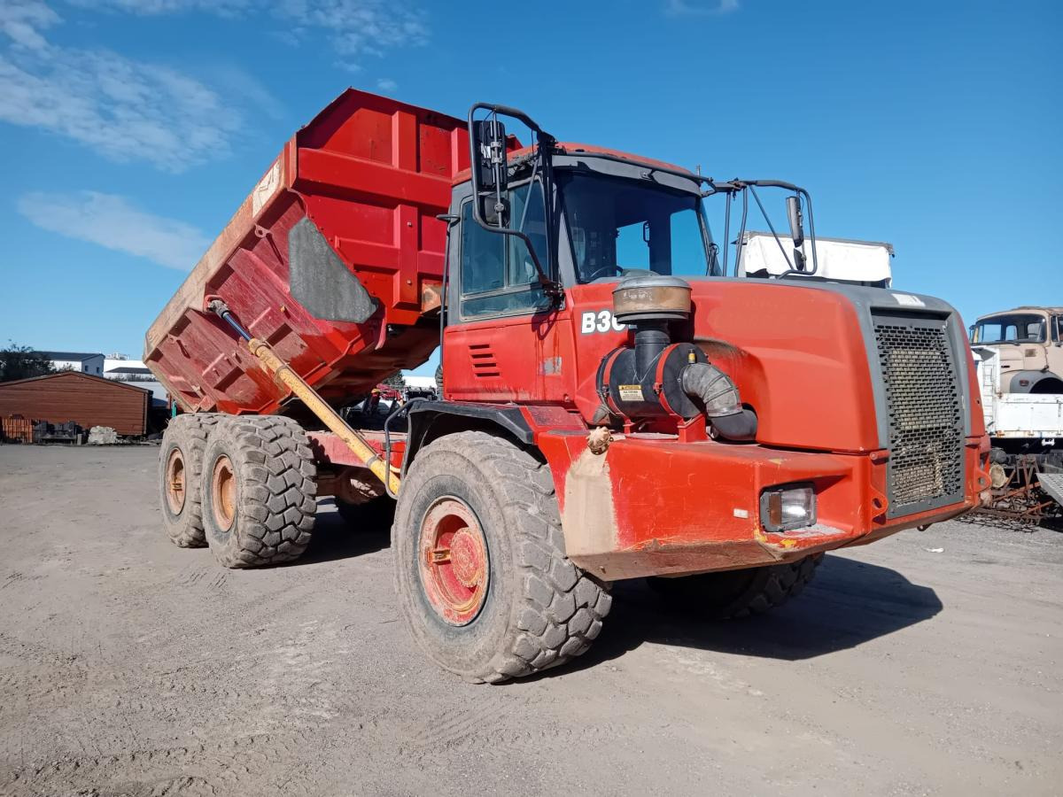 Bell B30B - Belden kırma kaya kamyonu: fotoğraf 1 Bell B30B - Belden kırma kaya kamyonu: fotoğraf 1