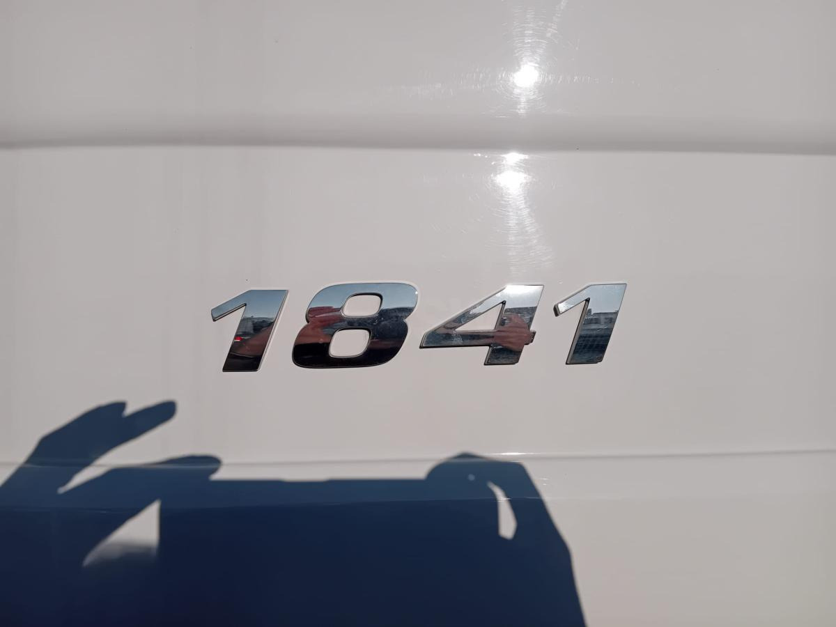 Mercedes Actros 1841 - Çekici: fotoğraf 4 Mercedes Actros 1841 - Çekici: fotoğraf 4