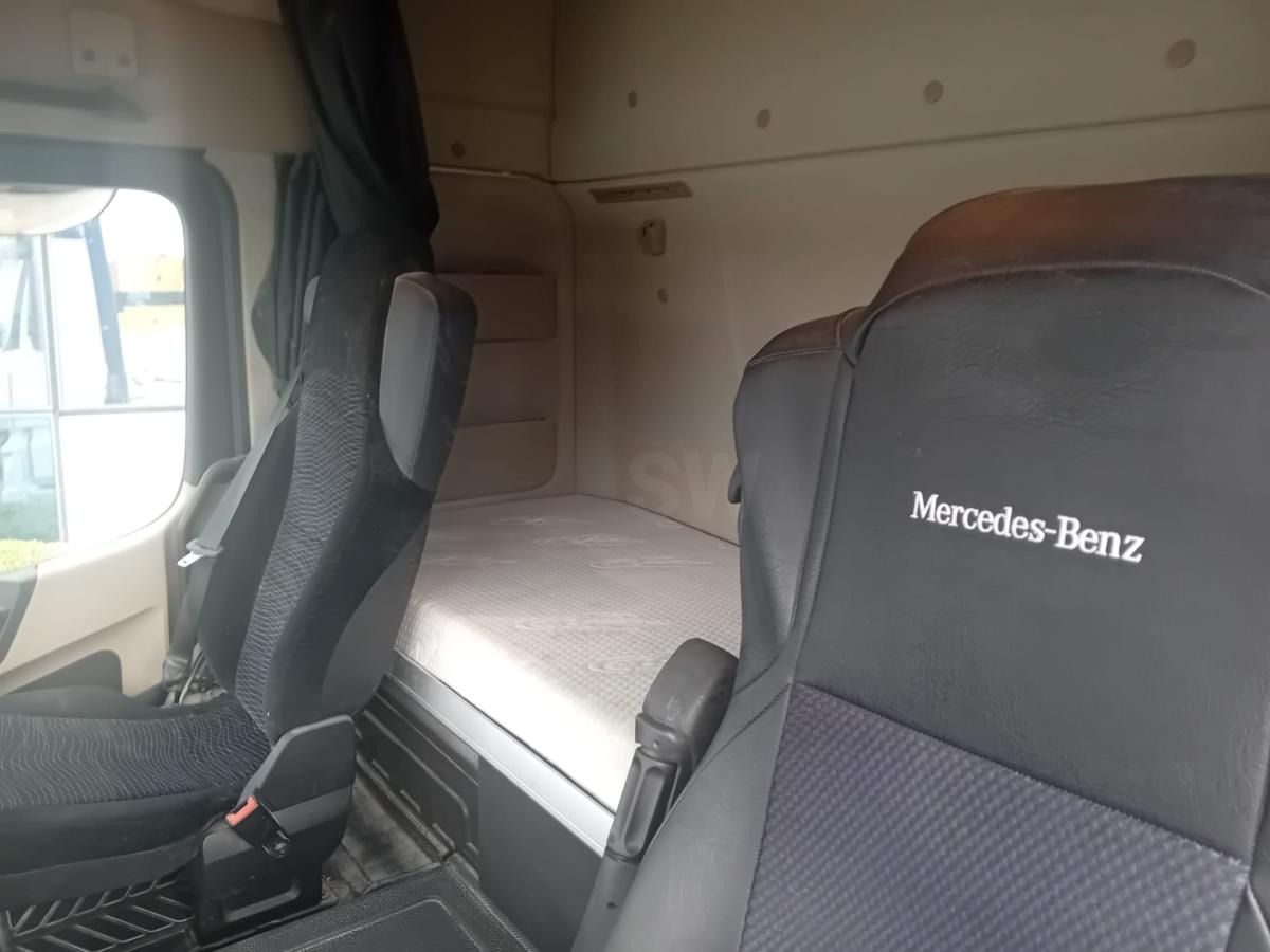 Mercedes Actros 1845 - Çekici: fotoğraf 4 Mercedes Actros 1845 - Çekici: fotoğraf 4