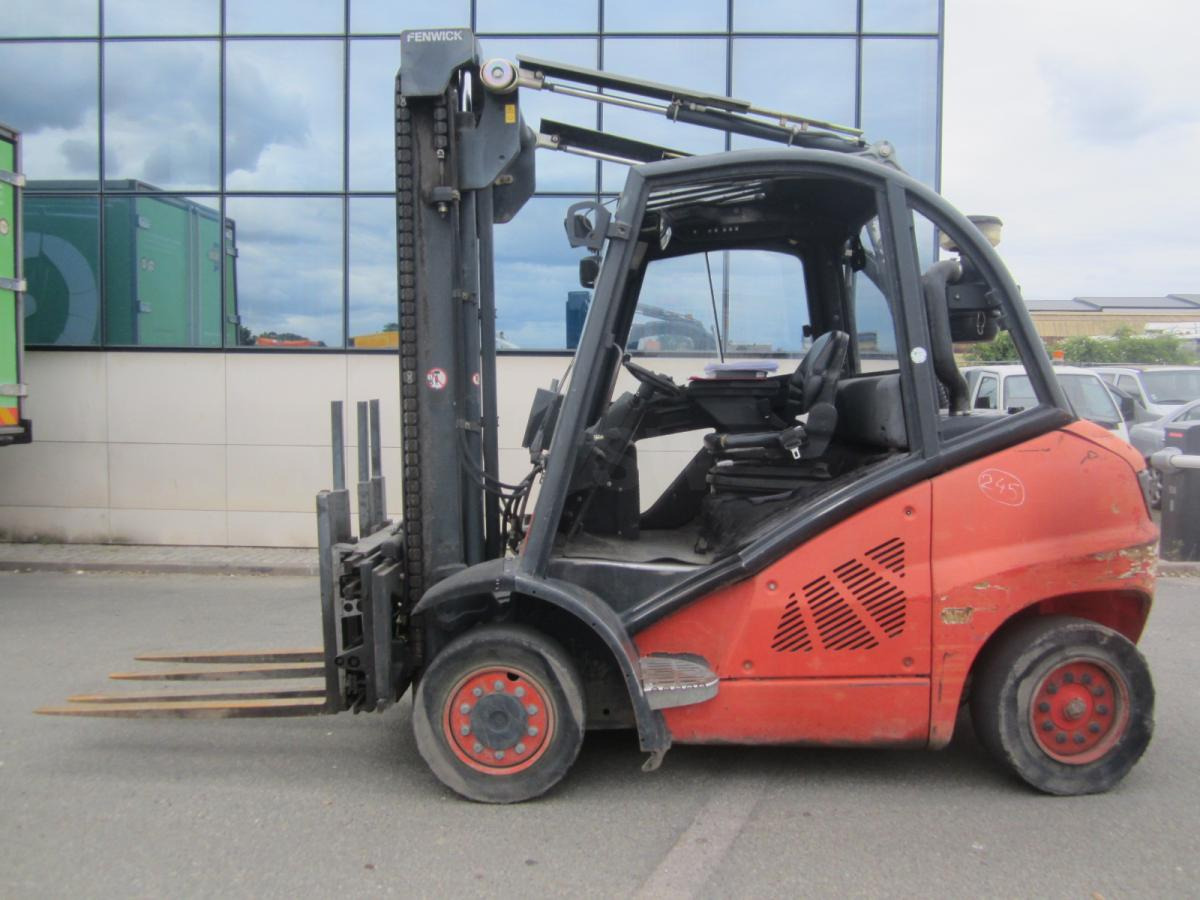 Fenwick H40D - Dizel forklift: fotoğraf 1 Fenwick H40D - Dizel forklift: fotoğraf 1