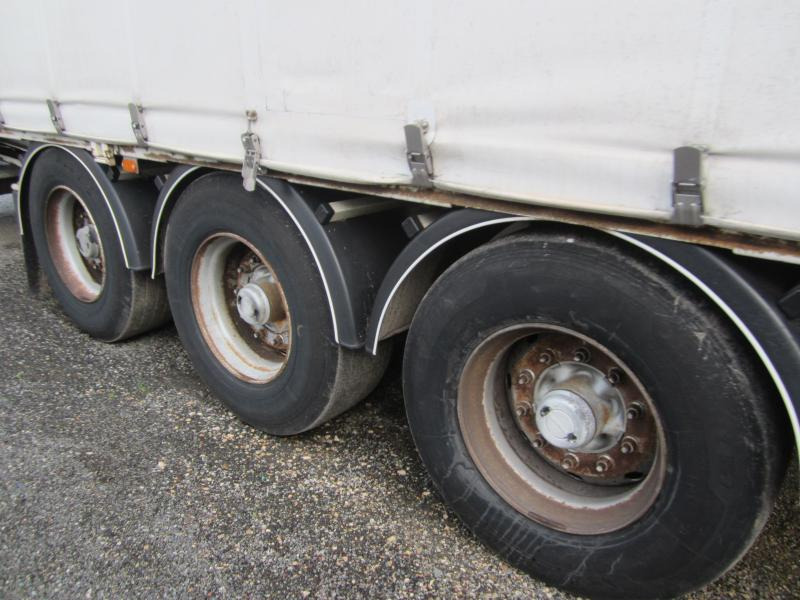 GT TRAILERS - Tenteli dorse: fotoğraf 5 GT TRAILERS - Tenteli dorse: fotoğraf 5