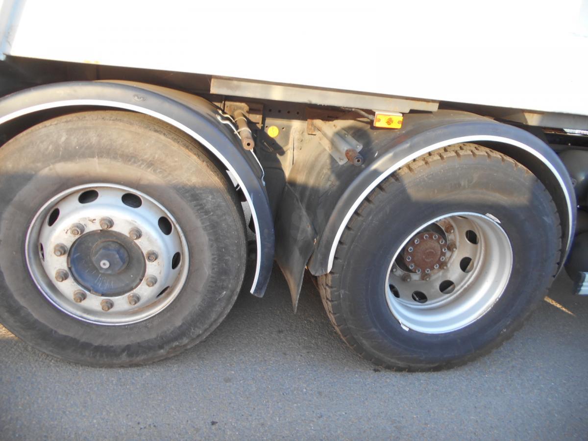 Çöp kamyonu Iveco Eurotech 240E26: fotoğraf 12