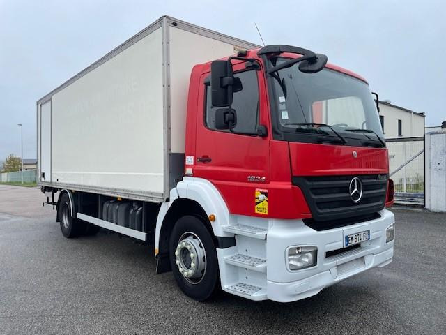 Mercedes Axor 1829 - Kapalı kasa kamyon: fotoğraf 1 Mercedes Axor 1829 - Kapalı kasa kamyon: fotoğraf 1