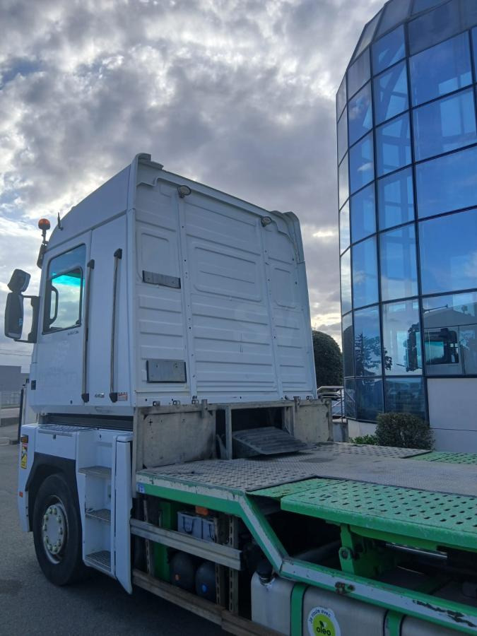 Renault Magnum 440 DXI - Sal/ Açık kasa kamyon: fotoğraf 4 Renault Magnum 440 DXI - Sal/ Açık kasa kamyon: fotoğraf 4