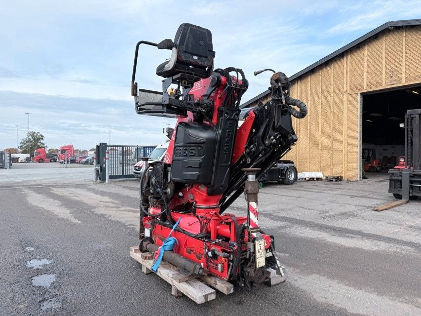 Fassi F245A.2.25 E-Dynamic Radio Remote / Crane - Vinçli kamyon: fotoğraf 3 Fassi F245A.2.25 E-Dynamic Radio Remote / Crane - Vinçli kamyon: fotoğraf 3