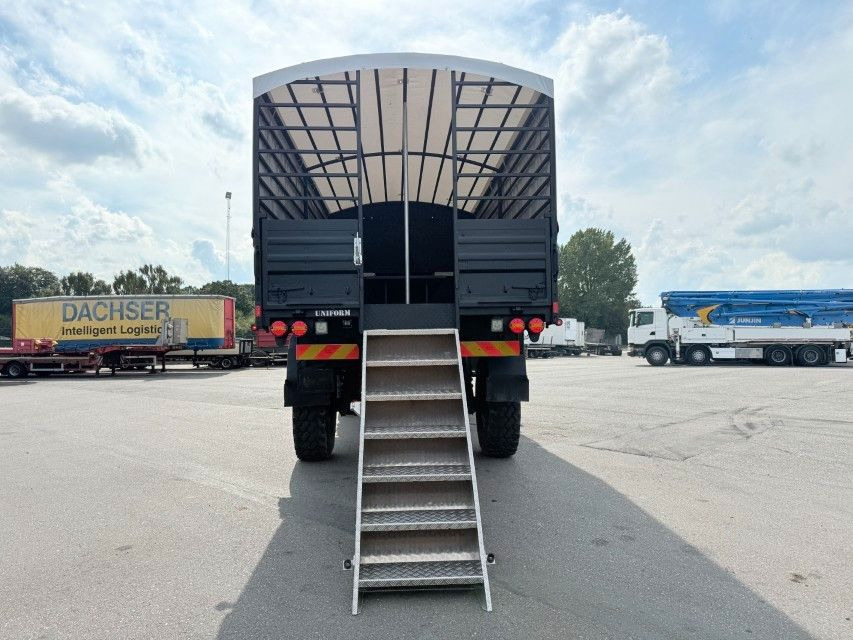 MAN 5 to KAT MIL 4x4 SHOWTRUCK - Tenteli kamyon: fotoğraf 4 MAN 5 to KAT MIL 4x4 SHOWTRUCK - Tenteli kamyon: fotoğraf 4