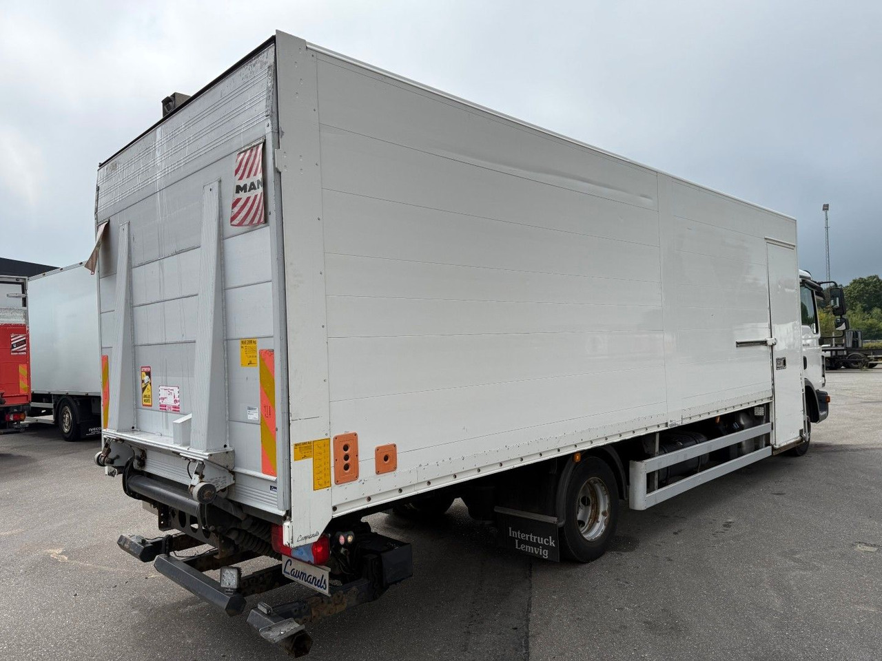 MAN TGL 12.220 4x2 Euro 6 Koffer - Kapalı kasa kamyon: fotoğraf 3 MAN TGL 12.220 4x2 Euro 6 Koffer - Kapalı kasa kamyon: fotoğraf 3
