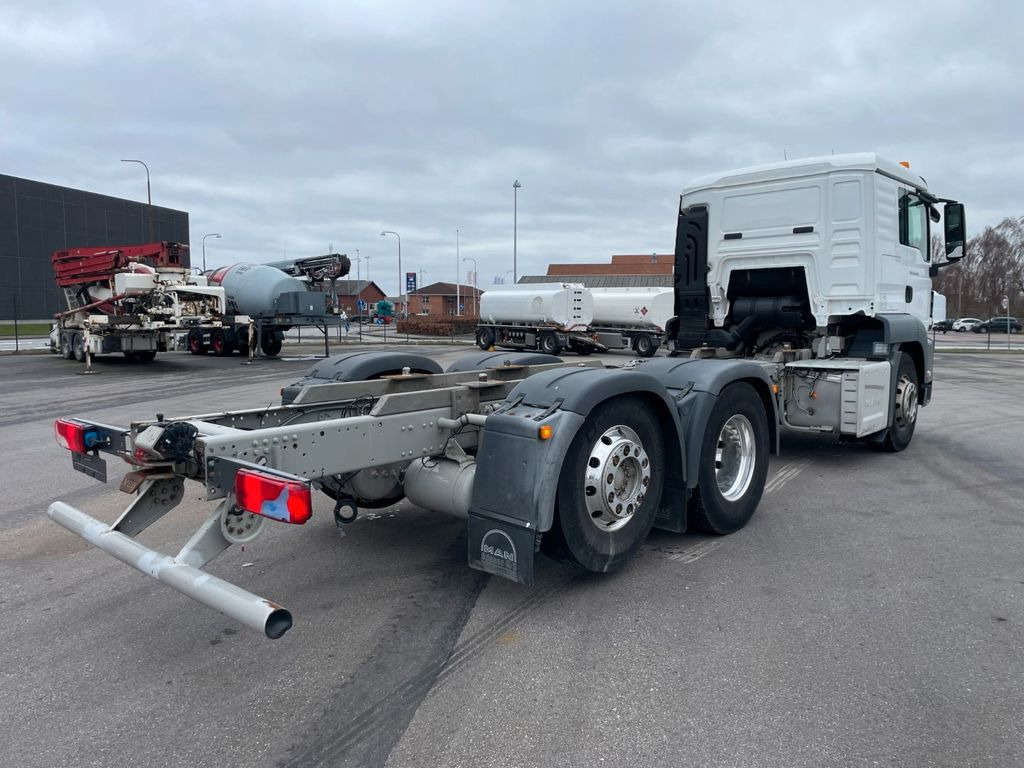 MAN TGS 26.440 6x2*4 Euro 6 Chassis ADR MAN TGS 26.440 6x2*4 Euro 6 Chassis ADR - Şasi kamyon: fotoğraf 3 MAN TGS 26.440 6x2*4 Euro 6 Chassis ADR MAN TGS 26.440 6x2*4 Euro 6 Chassis ADR - Şasi kamyon: fotoğraf 3