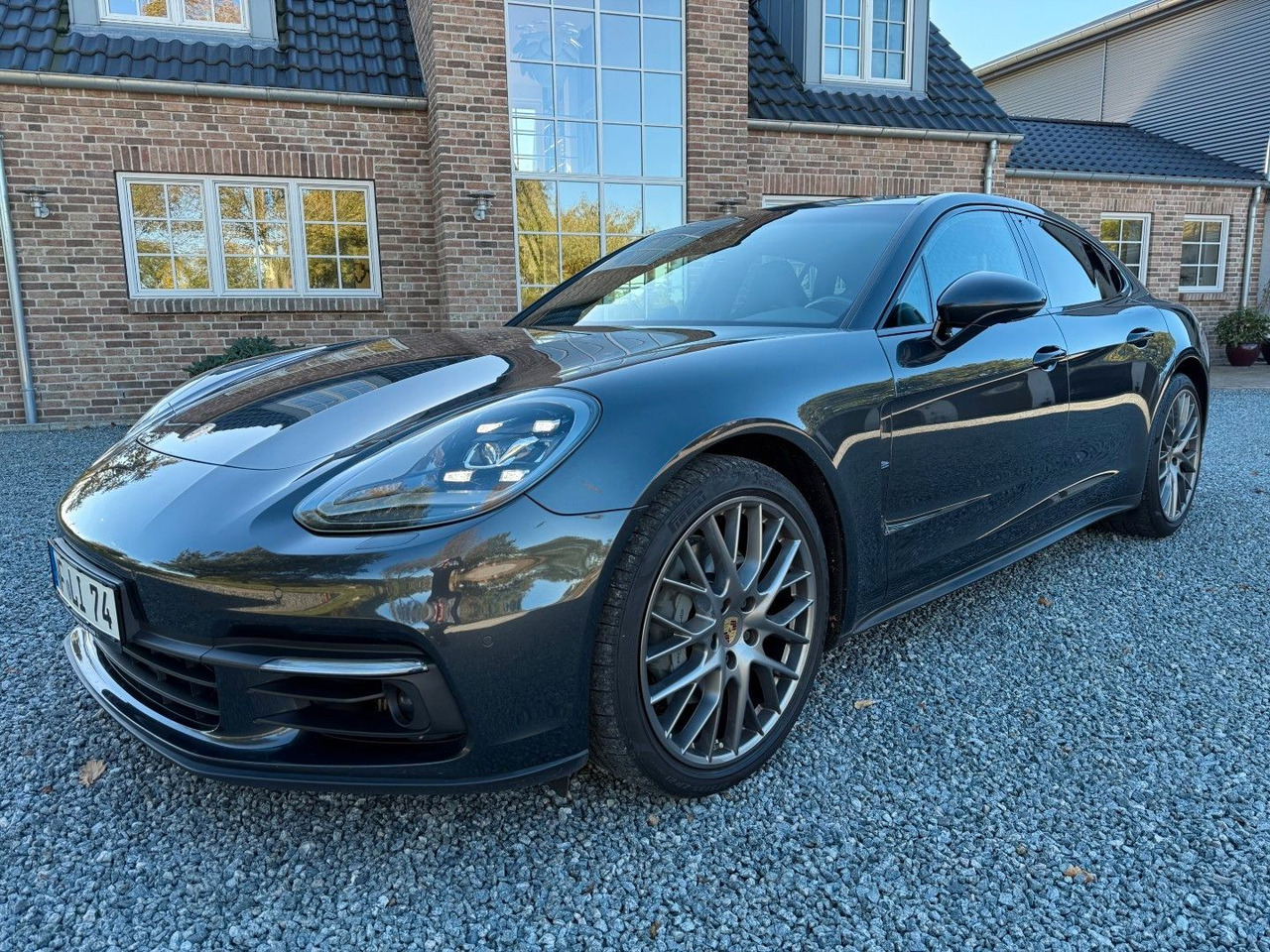 Porsche Panamera 4 S Diesel - Sedan araba: fotoğraf 1 Porsche Panamera 4 S Diesel - Sedan araba: fotoğraf 1