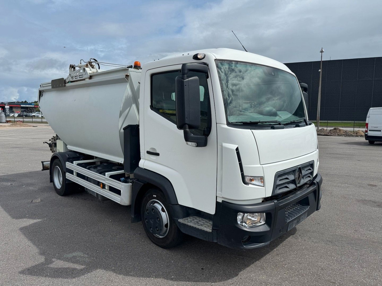 Renault D7.5 180 4x2 Semat/Techno Azimut 8 m3 Garbage - Çöp kamyonu: fotoğraf 2 Renault D7.5 180 4x2 Semat/Techno Azimut 8 m3 Garbage - Çöp kamyonu: fotoğraf 2