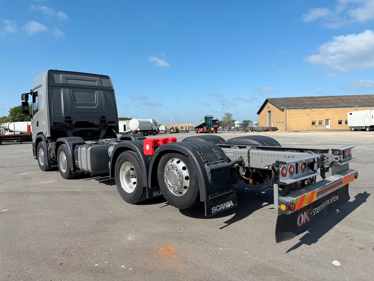 Scania G450 NGS 8x2*6 ADR Chassis / Fahrgestell Euro 6 - Şasi kamyon: fotoğraf 4 Scania G450 NGS 8x2*6 ADR Chassis / Fahrgestell Euro 6 - Şasi kamyon: fotoğraf 4