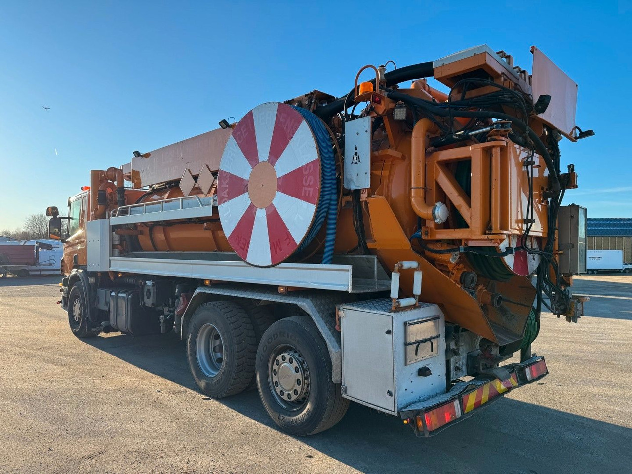 Scania P400 6x2*4 Hvidtved Larsen Flexline 310 - Vidanjör: fotoğraf 4 Scania P400 6x2*4 Hvidtved Larsen Flexline 310 - Vidanjör: fotoğraf 4