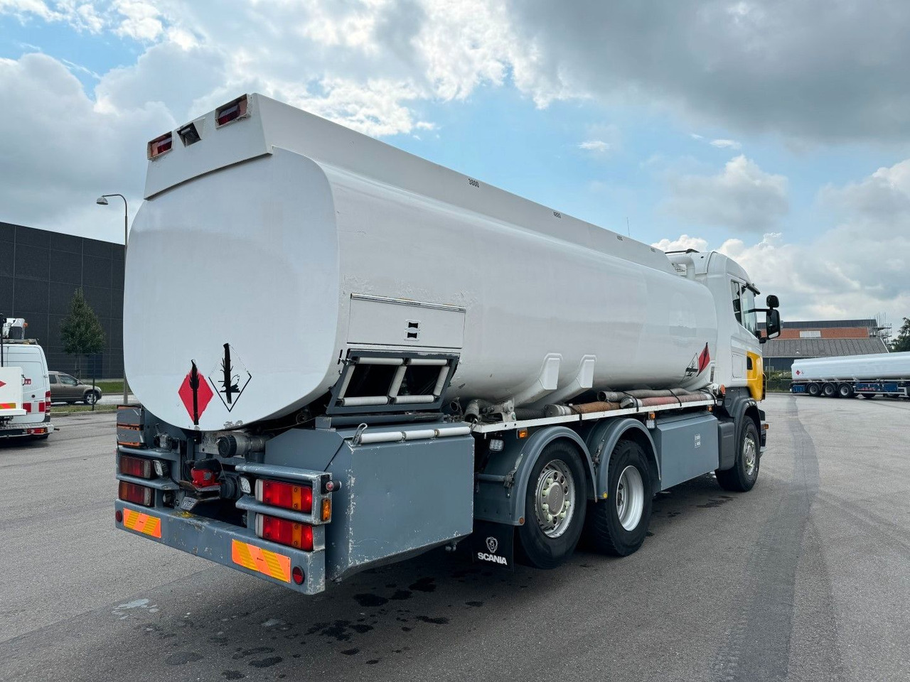 Scania R480 6x2*4 19.000 L ADR Tanktruck - Tanker kamyon: fotoğraf 3 Scania R480 6x2*4 19.000 L ADR Tanktruck - Tanker kamyon: fotoğraf 3