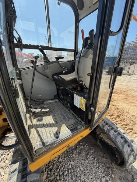 Caterpillar 302.7D CR - Mini ekskavatör: fotoğraf 5 Caterpillar 302.7D CR - Mini ekskavatör: fotoğraf 5