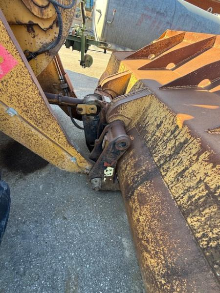 Caterpillar 938H - Tekerlekli yükleyici: fotoğraf 5 Caterpillar 938H - Tekerlekli yükleyici: fotoğraf 5