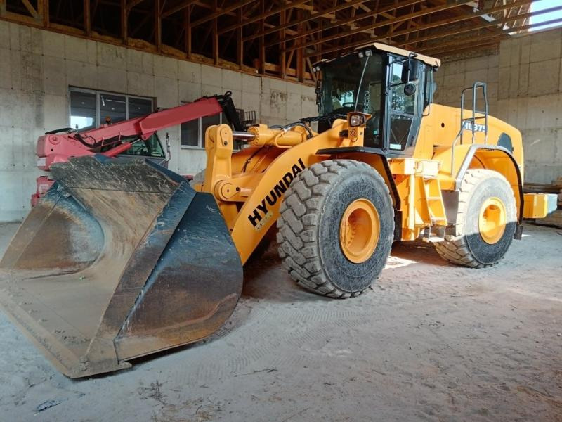 Hyundai HL975 - Tekerlekli yükleyici: fotoğraf 2 Hyundai HL975 - Tekerlekli yükleyici: fotoğraf 2