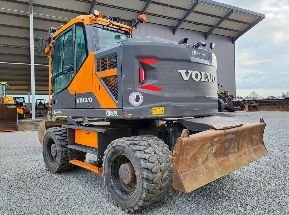 Volvo EWR150 E - Tekerlekli ekskavatör: fotoğraf 1 Volvo EWR150 E - Tekerlekli ekskavatör: fotoğraf 1