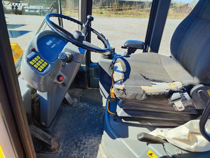Volvo L 45 - Tekerlekli yükleyici: fotoğraf 5 Volvo L 45 - Tekerlekli yükleyici: fotoğraf 5
